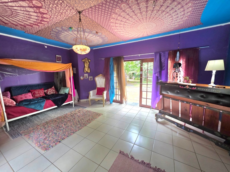 7 Bedroom Property for Sale in Clarens Free State